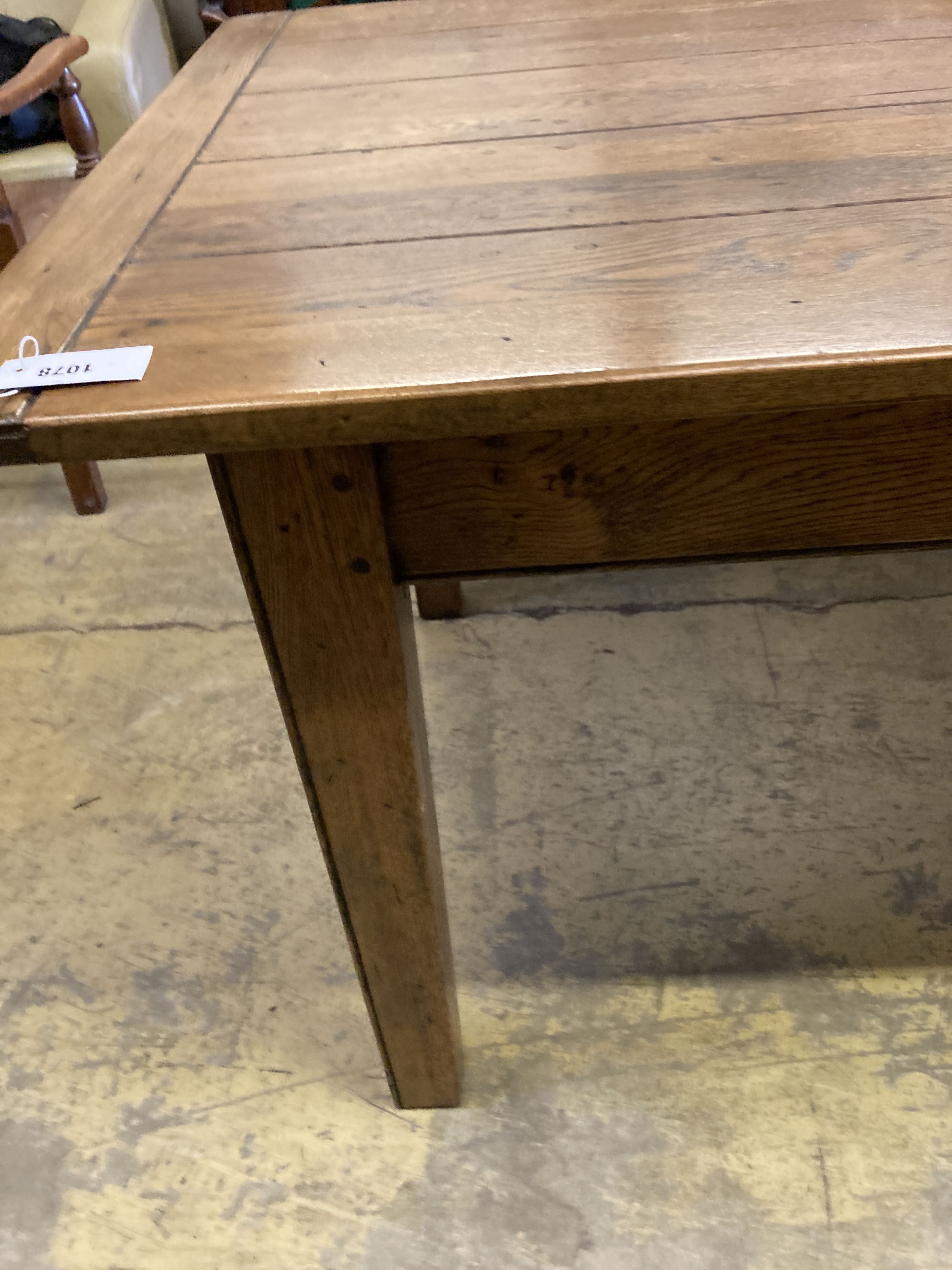 A 19th century style rectangular oak dining table with planked top, length 153cm, depth 90cm, height 77cm